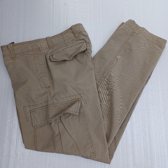 Old Navy Pants Mens Old Navy Cargo Khaki Pants 33x34 Poshmark
